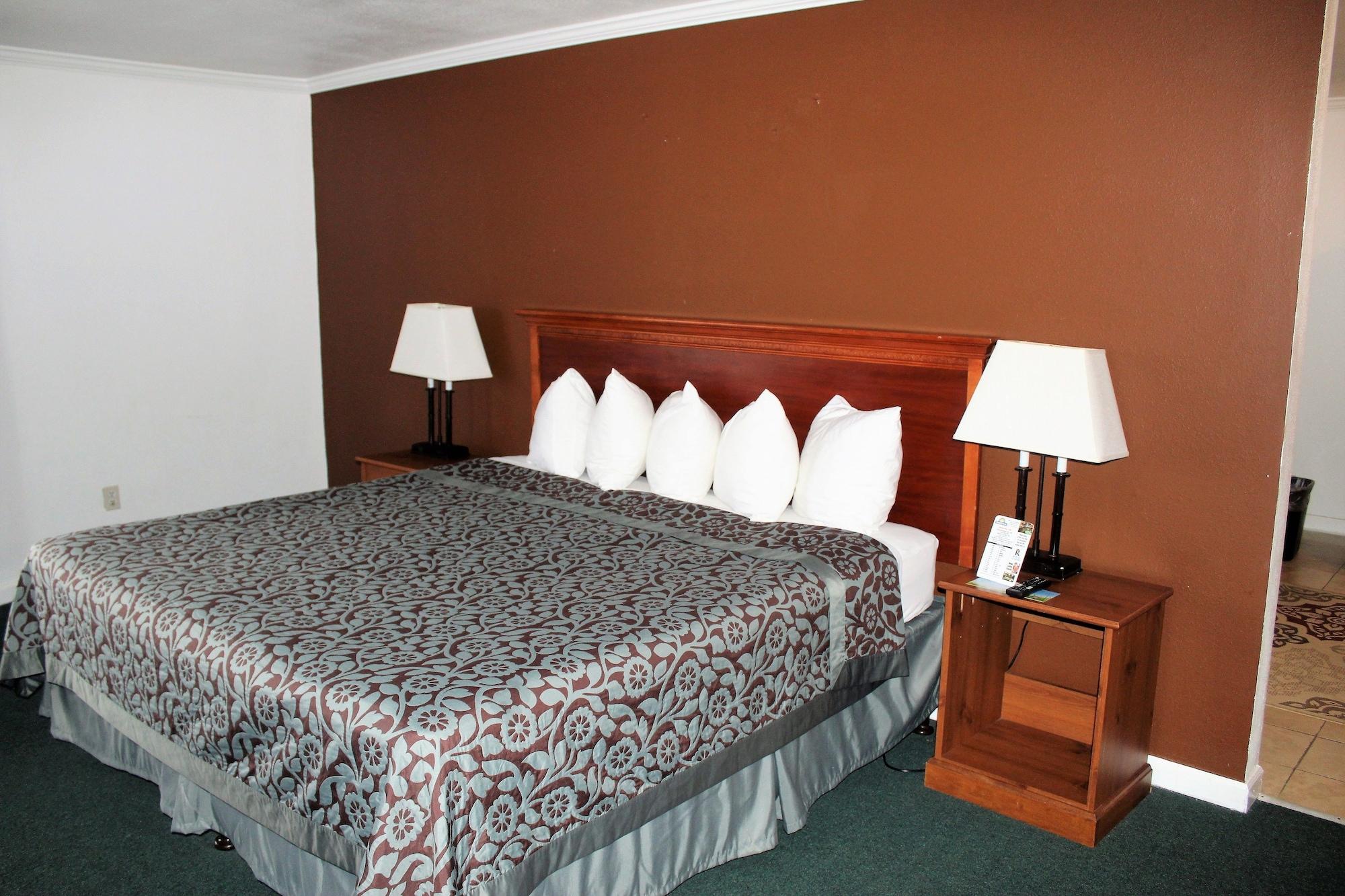 Days Inn By Wyndham Everett Zewnętrze zdjęcie